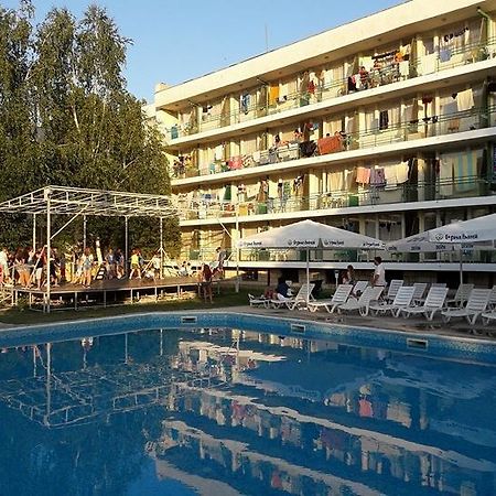 Festa-Kranevo Hotel Buitenkant foto